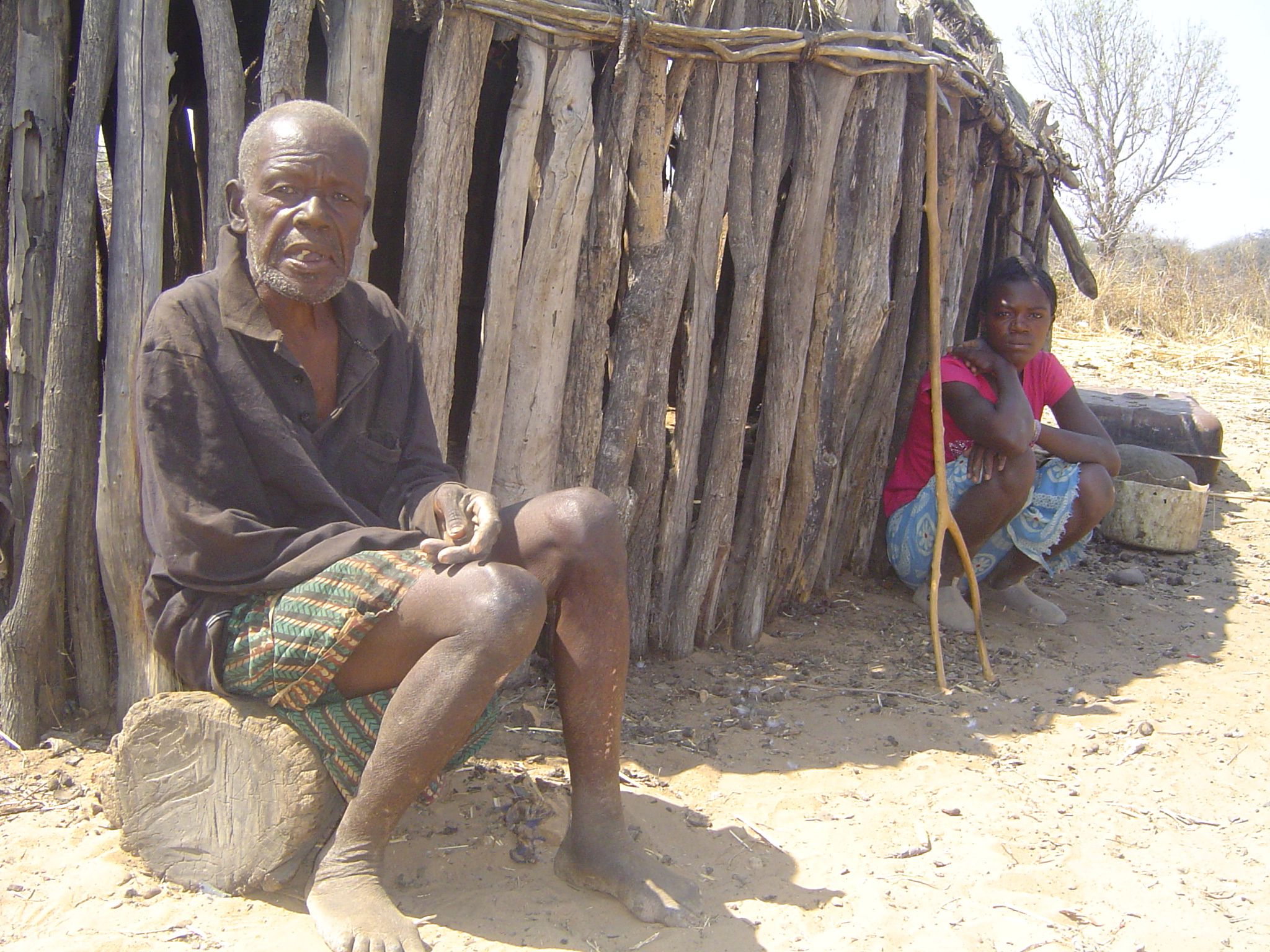 Matkrisen i Angola drabbar de svagaste allra hårdast: åldringar