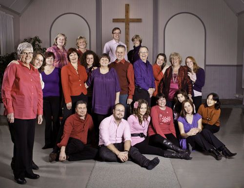 Missian Gospel Choir utlovar stämningsfull allsång i Borgå domkyrka lördag kväll klockan 21. Foto: FMS arkiv